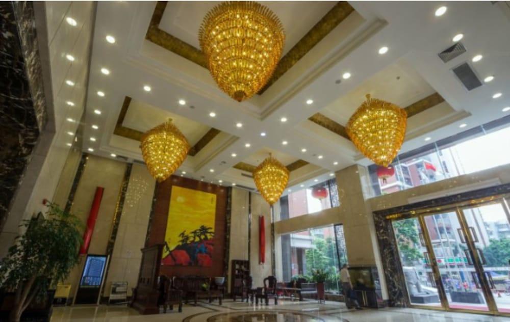 ปอย่า ฮอลิเดย์ โฮเต็ล Hotel กวางโจว ภายนอก รูปภาพ