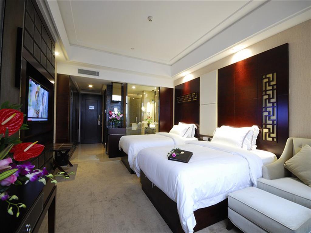 ปอย่า ฮอลิเดย์ โฮเต็ล Hotel กวางโจว ห้อง รูปภาพ